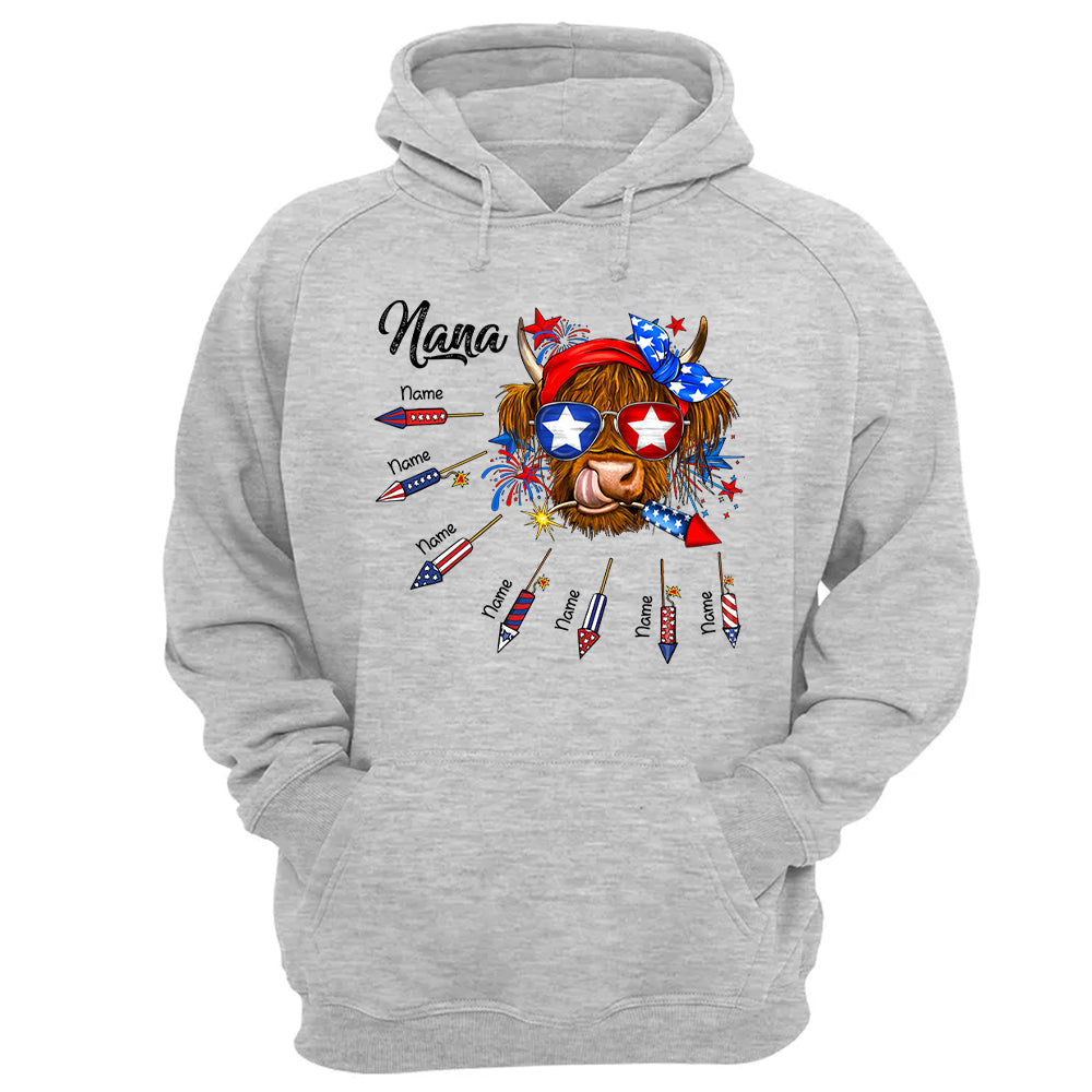 Personalized Grandma Patriotic With Firecrackers, Cute 4Th Of July Shirt For Grandma Vr2