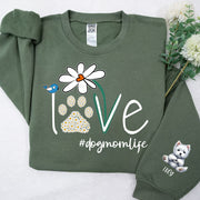 Personalized Love Dog Mom Paw Daisy Flower Shirt - Dogs Giving Heart Hand Sign Cute Art Shirt For Dog Lovers