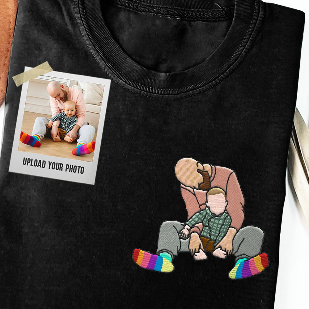 Custom Embroidered Family Portrait Shirt, Custom Portrait Outline Embroidered Shirt For Him Father’s Day, Custom Line Art Embroidered Tee, Faceless Shirt, Outline Faceless Tee