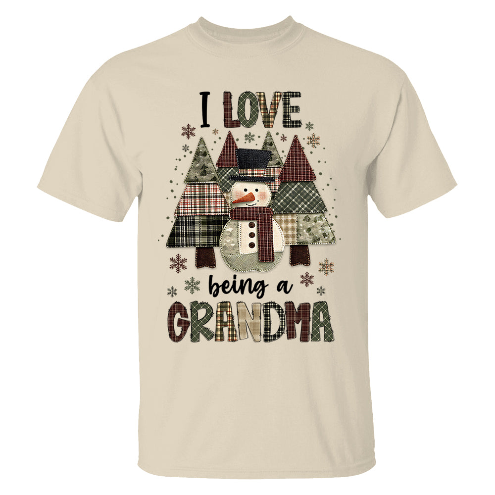 I Love Being Grandma Shirt - Personalized 2D Patchwork Snowman Sweatshirt For Grandmas NA04