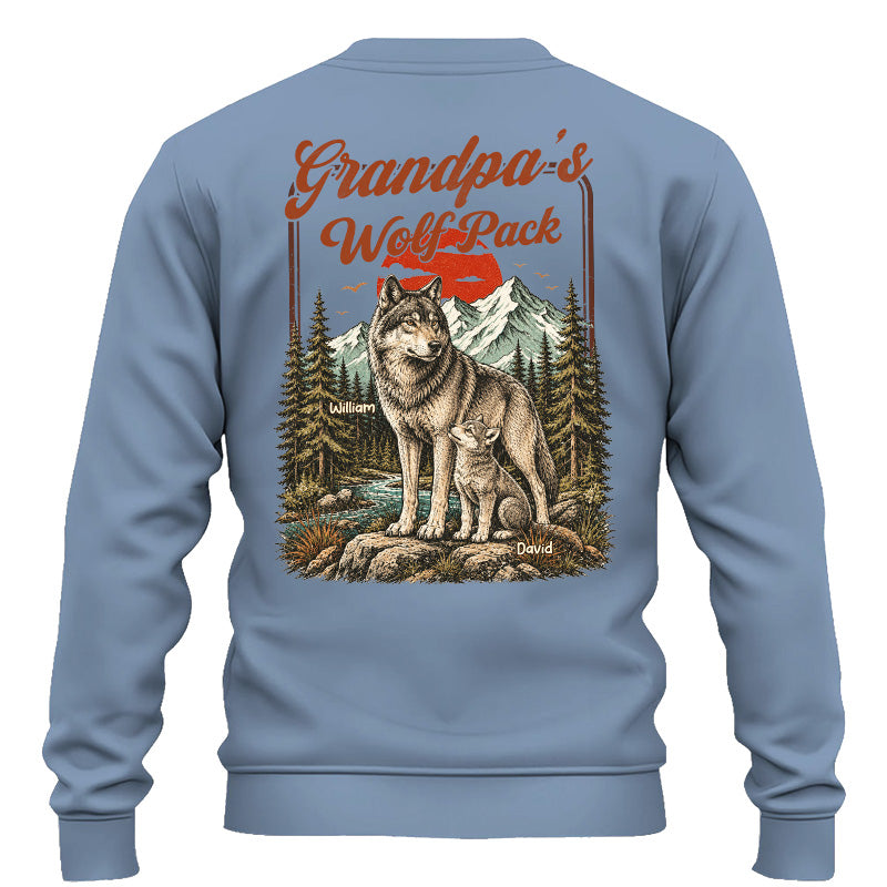 Personalized Grandpa Wolf Pack T-Shirt Father Day Gifts for Dad Funny Papa Tshirt Cool Daddy Wolf Vintage Retro Shirt for Men Pt99