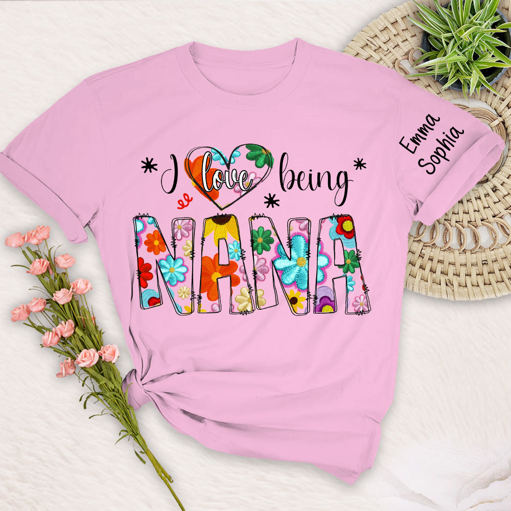 Personalized I Love Being Gigi Spring Floral Shirt For Grandmas