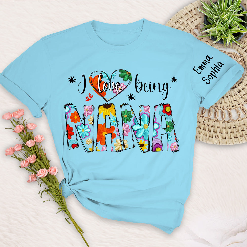 Personalized I Love Being Gigi Spring Floral Shirt For Grandmas