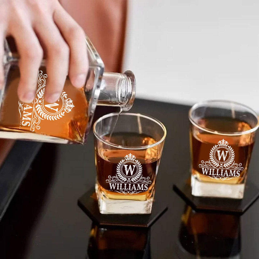 Royal Vintage Luxury Decanter Set Custom Name Whiskey Decanter Gift For Dad Father H2511