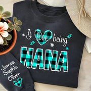 Custom I Love Being Gigi Sweatshirt - Christmas & Valentine Gift for Grandmothers - Personalized Kids Name Do99