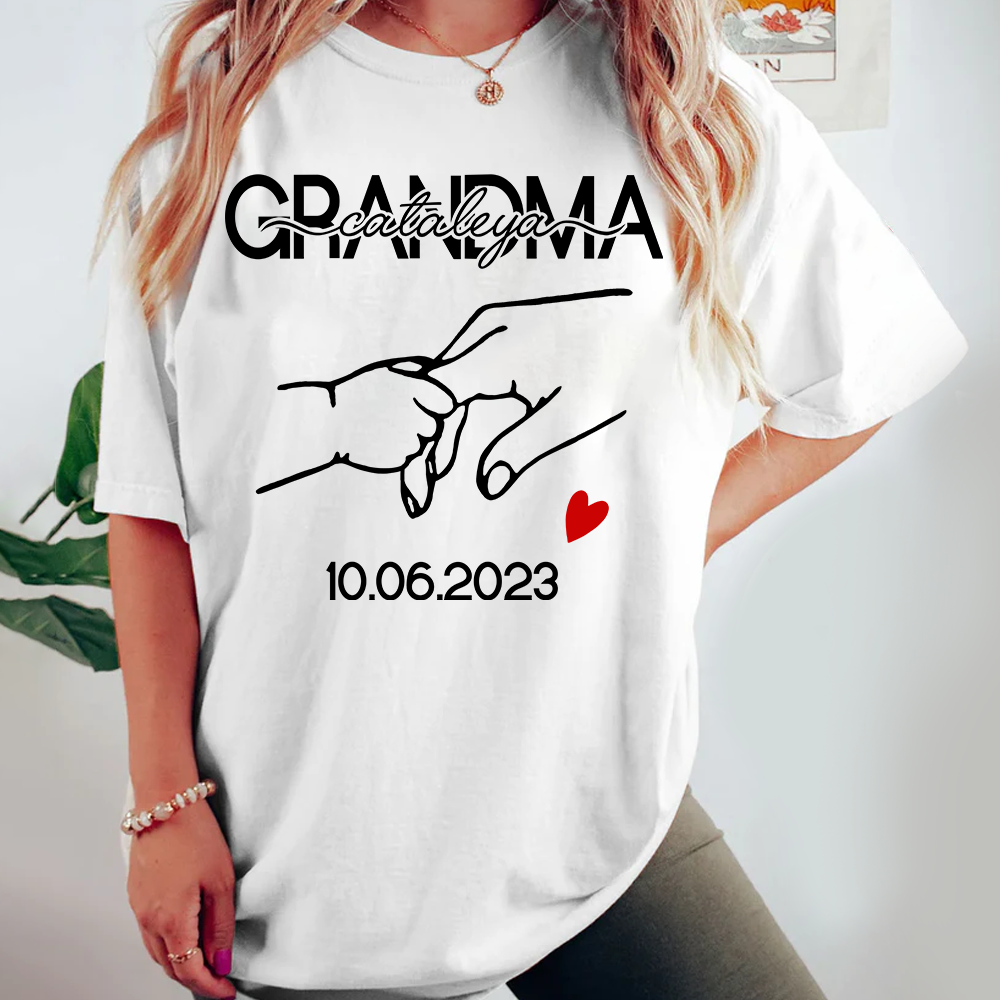 Perfect Personalized Shirt Gift For First Mom, First Grandma