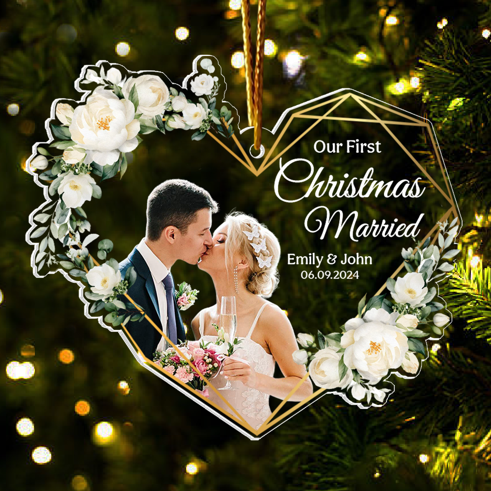 Our First Christmas Married Persionalized Acrylic Ornament For Couple T0807