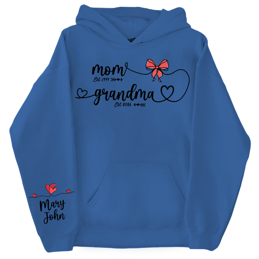 Personalized Mom Grandma Sweatshirt with Hearts – Meaningful Gift for Mom, Grandma Birthday or Mother’s Day Li29