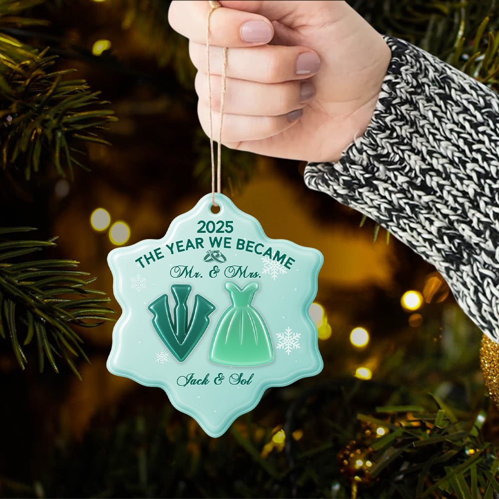 Personalized Wedding Ornament 2025 Christmas Ornament – The Year We Became Mr & Mrs First Christmas Married Ornament Tu24