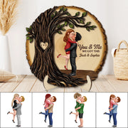 Couple Sitting Under Heart Carved Tree - Personalized 2-Layered Wooden Plaque - Valentine's Day Gift For Couple Na02 T24