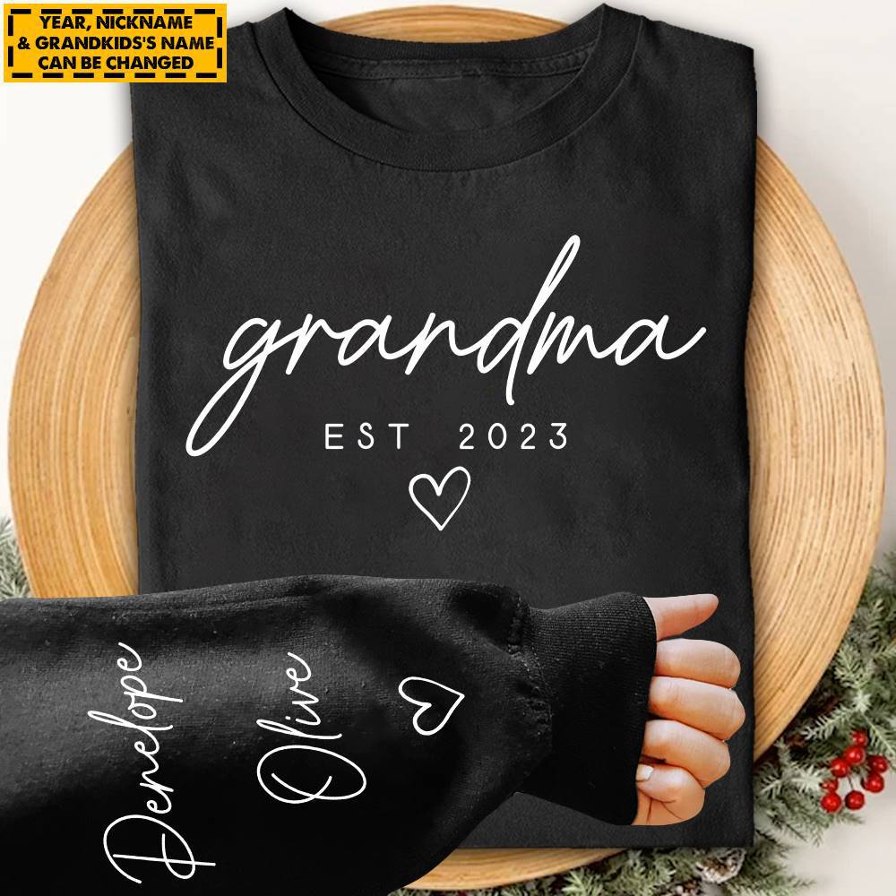 Custom Nana Sweatshirt with Date and Children Name on Sleeve, Grandma Sweatshirt Gift for Grandma, Mom