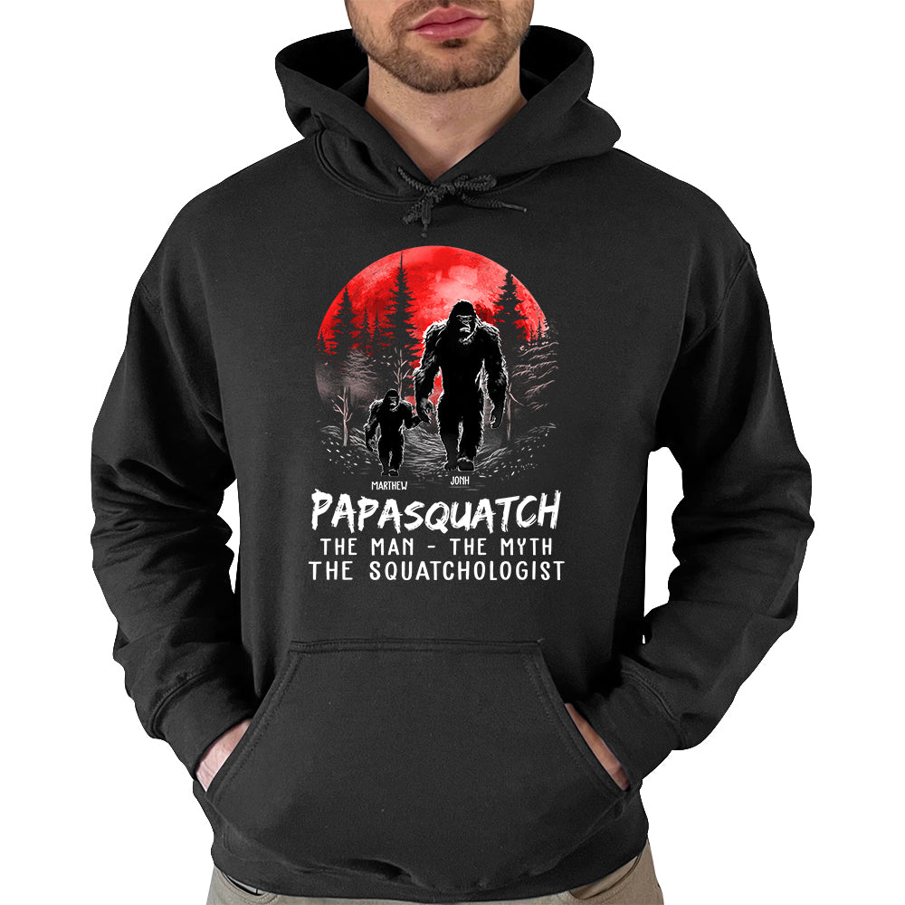 Papasquatch The Man The Myth The Squatchologist - Personalized Shirt