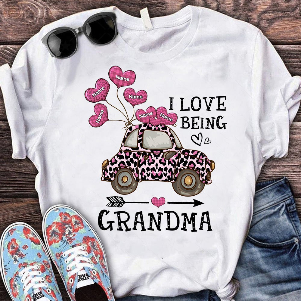 I Love Being Grandma Car With Heart Balloons Leopard Shirt Grandma With Grandkids Name Balloons Heart Shirt Gifts