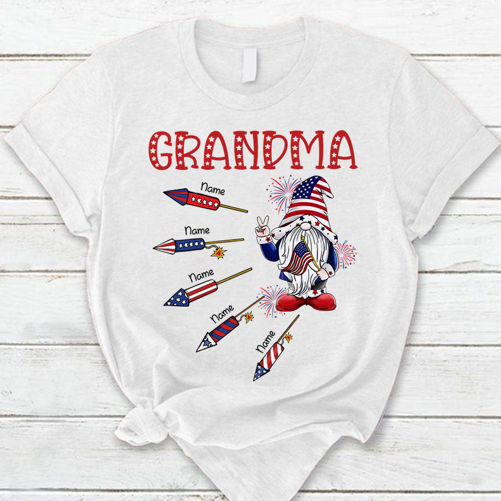 Personalized Grandma Gnomes With Firecrackers 4Th Of July T-Shirt For Grandma